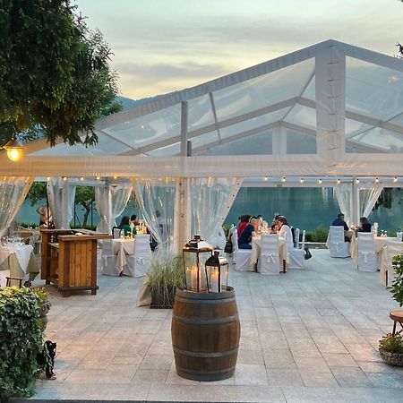 Locanda Del Boscaiolo Monasterolo del Castello Esterno foto
