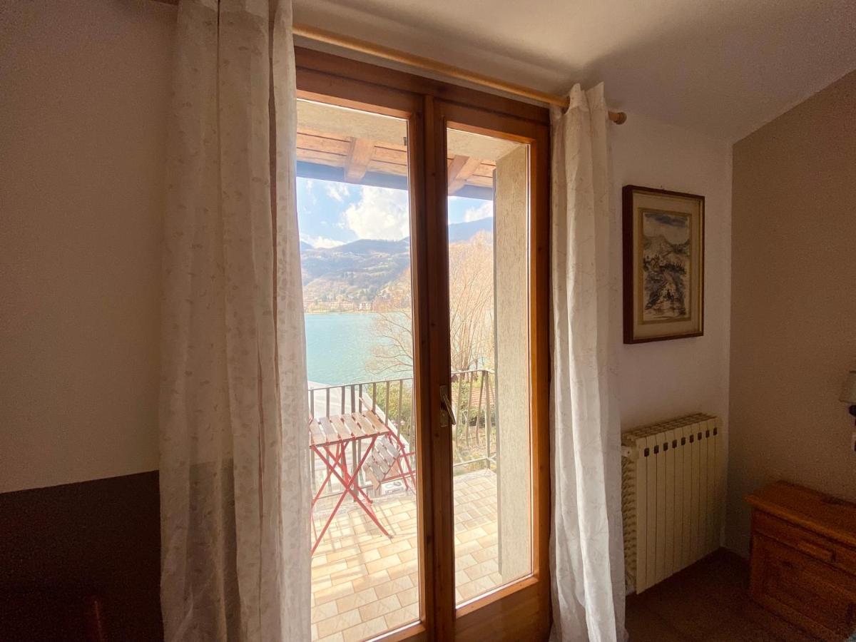 Locanda Del Boscaiolo Monasterolo del Castello Esterno foto