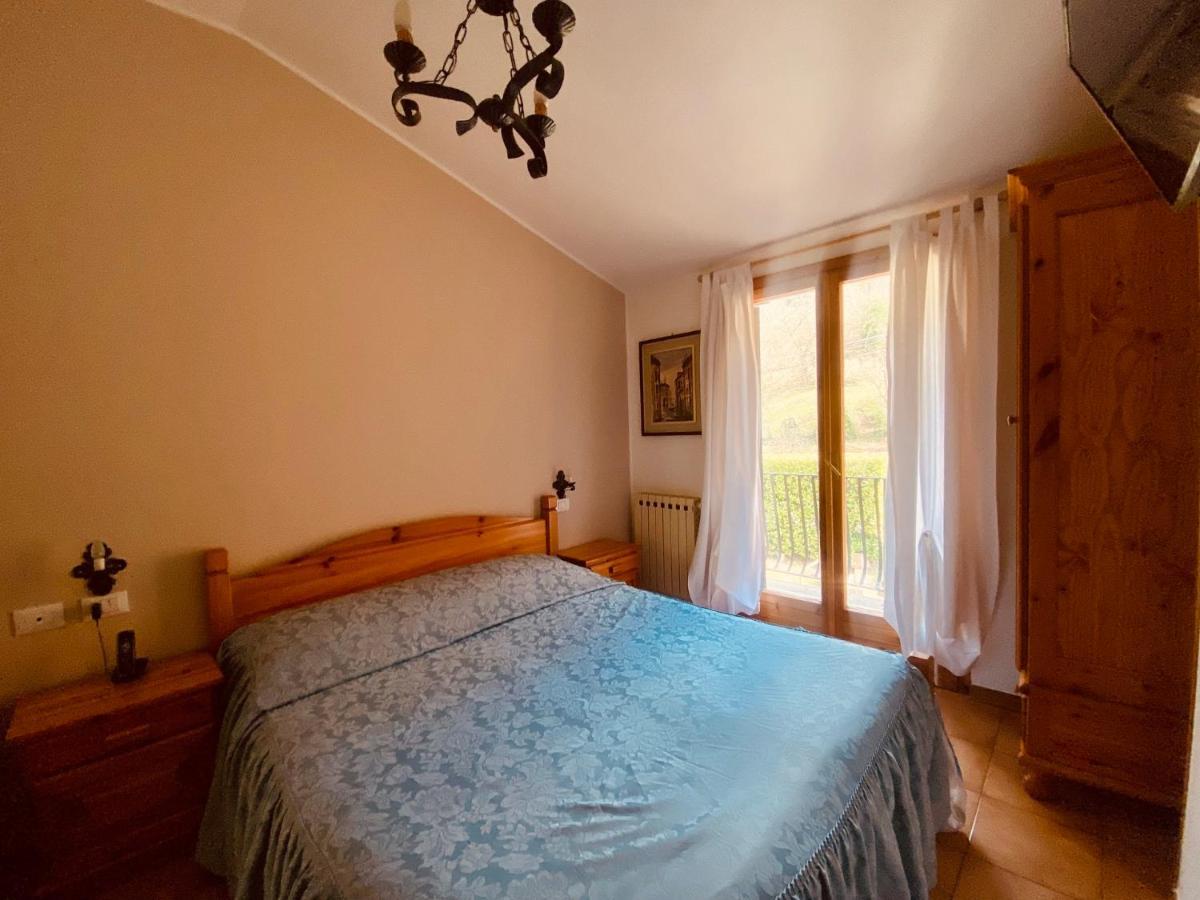 Locanda Del Boscaiolo Monasterolo del Castello Esterno foto